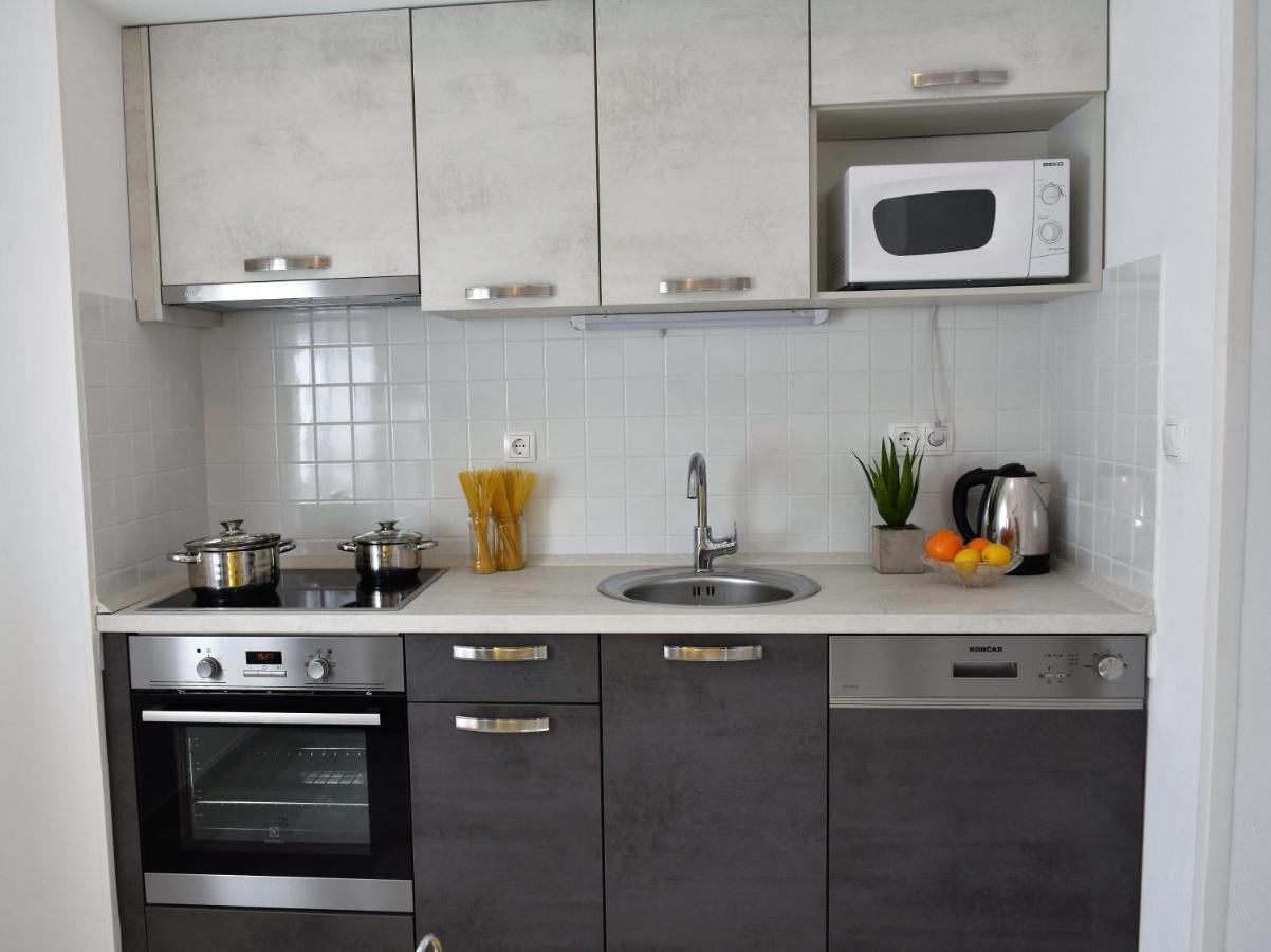 Apartment Meryl Mravince Extérieur photo