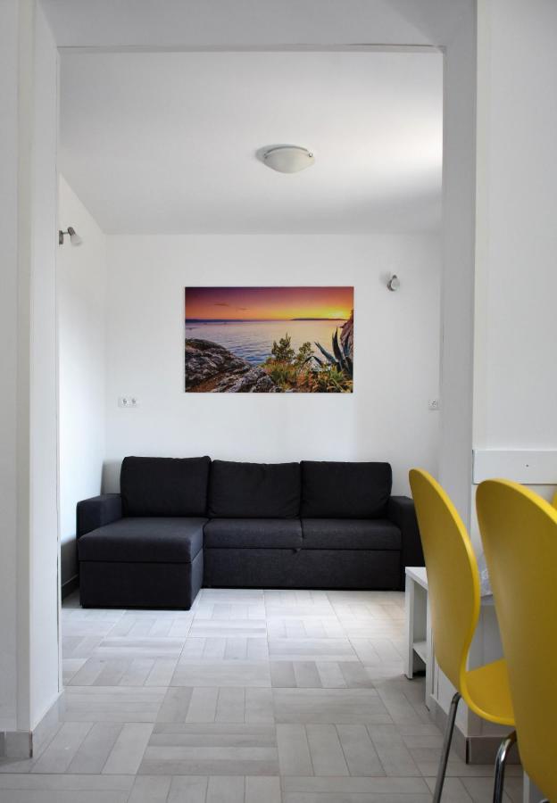 Apartment Meryl Mravince Extérieur photo